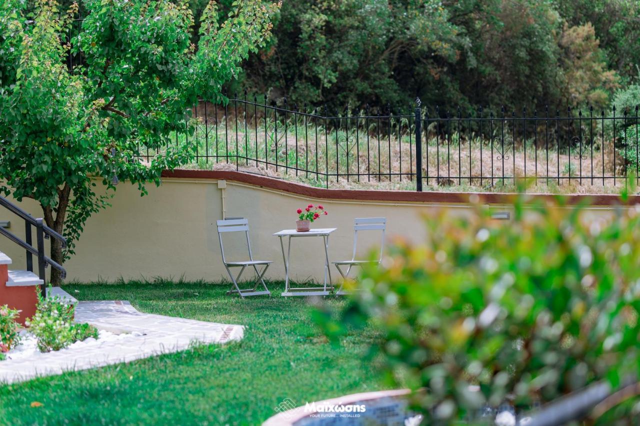 Helianthos Villa - Apartment No4 PalaiónTsiflíkion Exterior foto